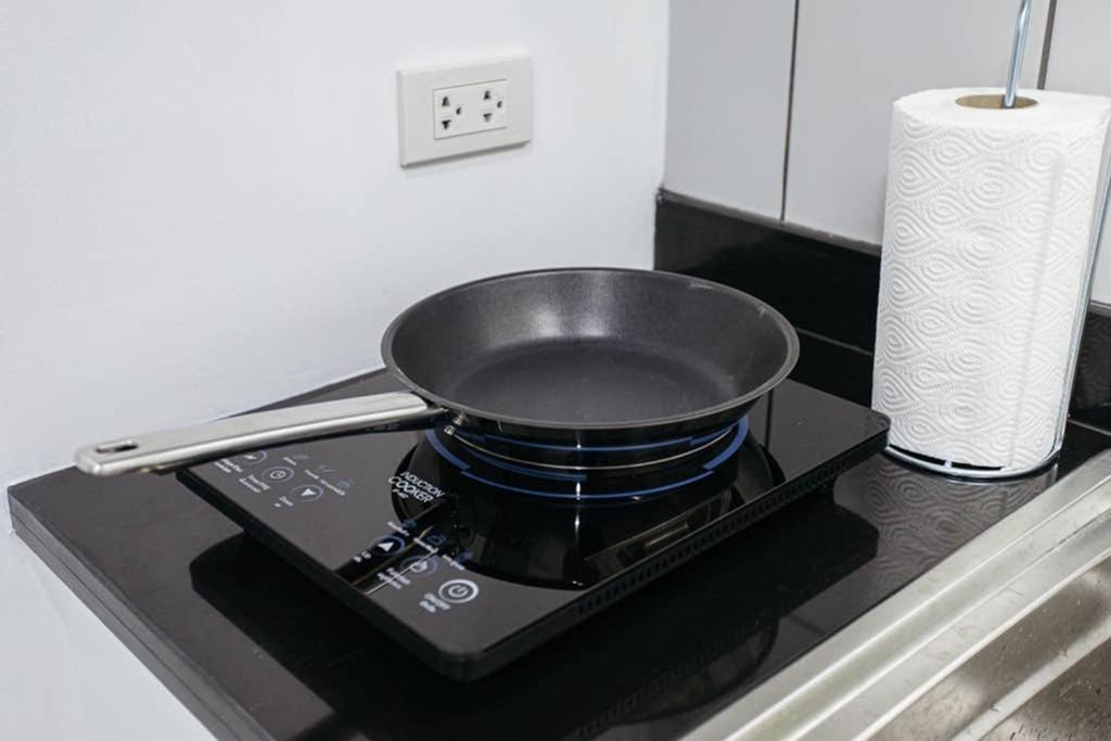 Apartament P2 Silom Large 2Beds Full Kitchen Wifi 4-6Pax Bangkok Zewnętrze zdjęcie