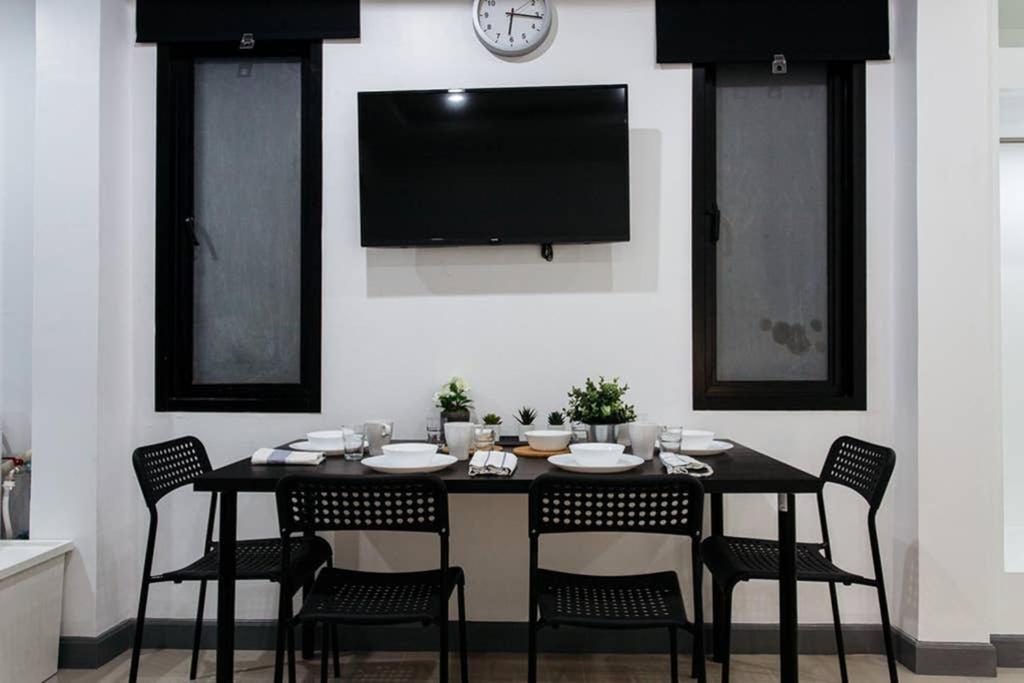 Apartament P2 Silom Large 2Beds Full Kitchen Wifi 4-6Pax Bangkok Zewnętrze zdjęcie