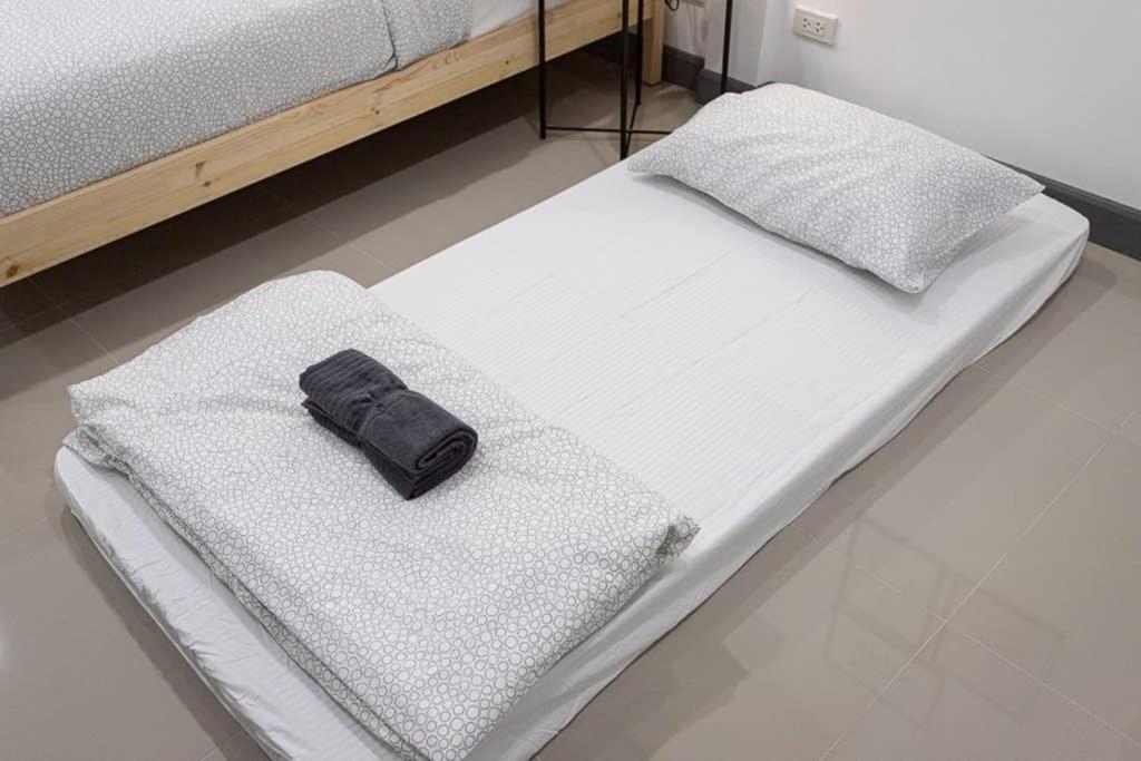 Apartament P2 Silom Large 2Beds Full Kitchen Wifi 4-6Pax Bangkok Zewnętrze zdjęcie